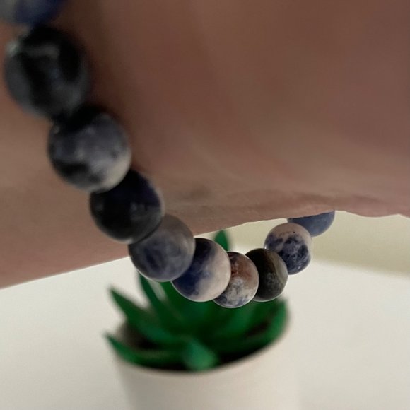 Natural Blue Soladite 8mm Bead Stretch Bracelet for Men or Women One Size New - Picture 8 of 9